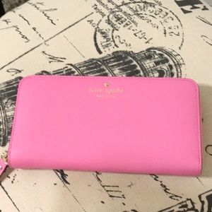 KATE SPADE NEW YORK CEDAR STREET LG LACEY WALLET